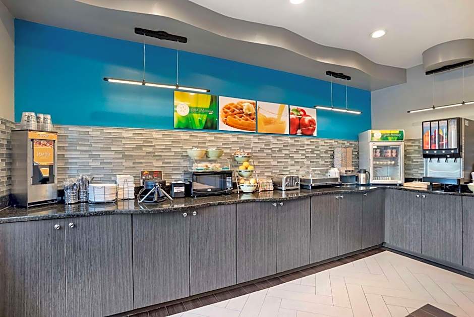 Quality Inn & Suites Birmingham - Highway 280