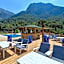 Sea Valley Lodge