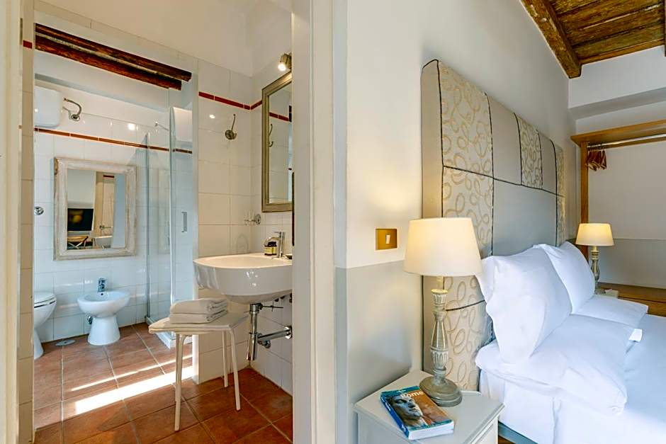The Bluehostel