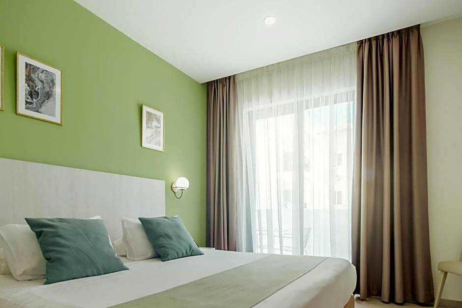 Roseum Boutique Hotel