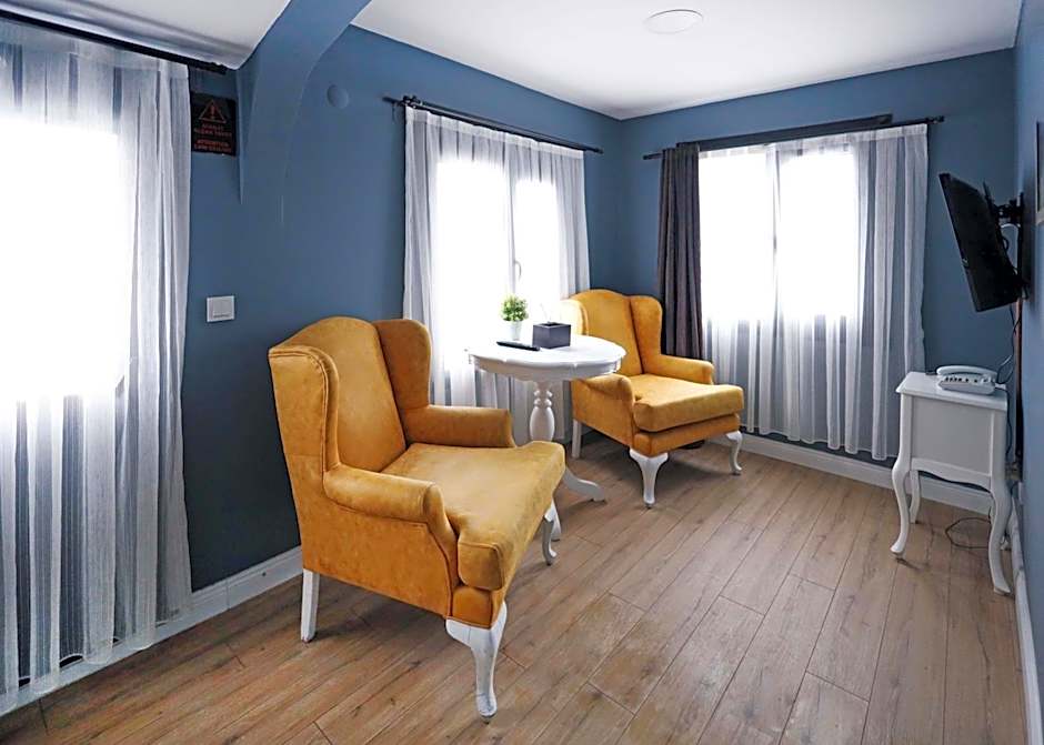 Selvese Suites, Serviced Living in Galata