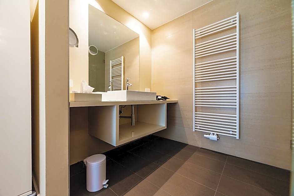 Blackhome Graz I contactless check-in