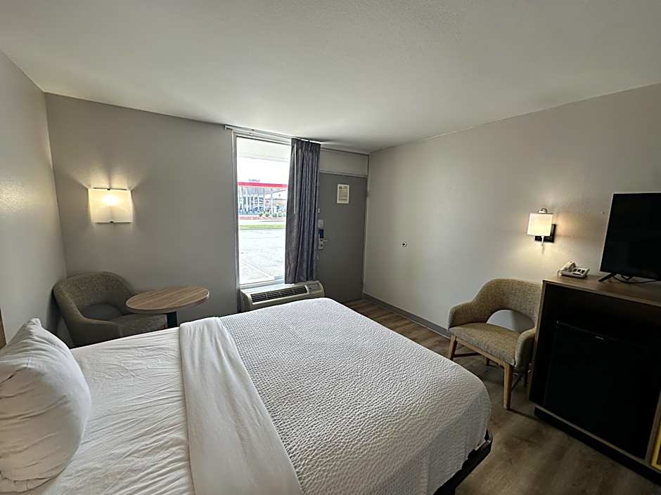 Days Inn by Wyndham Adel