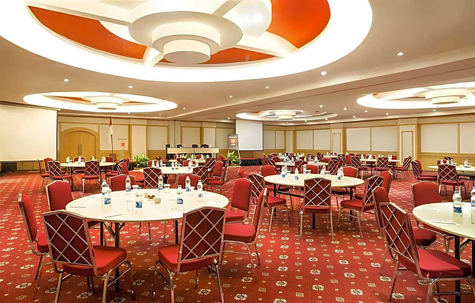 Horison Arcadia Mangga Dua