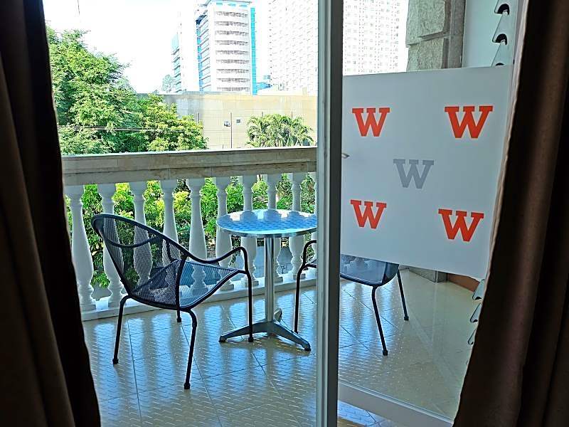 WellCome Hotel