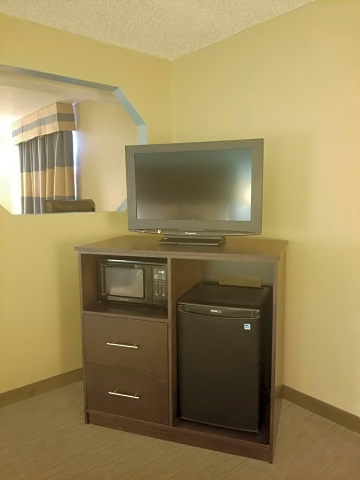 Baymont by Wyndham Huber Heights Dayton