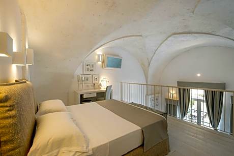 Duplex Room
