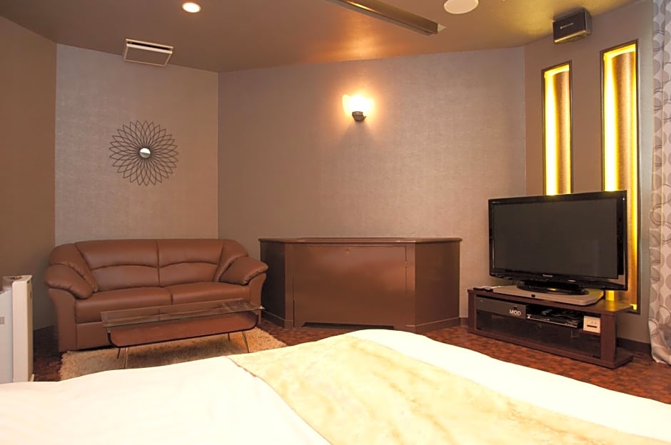 Hotel Mio (Adult Only)