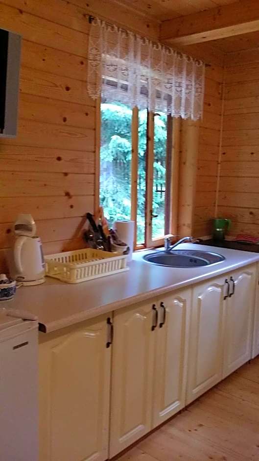 Chatka Nad Strumieniem