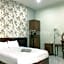 Hotel D88 Mitra RedDoorz near Santera Flower Garden