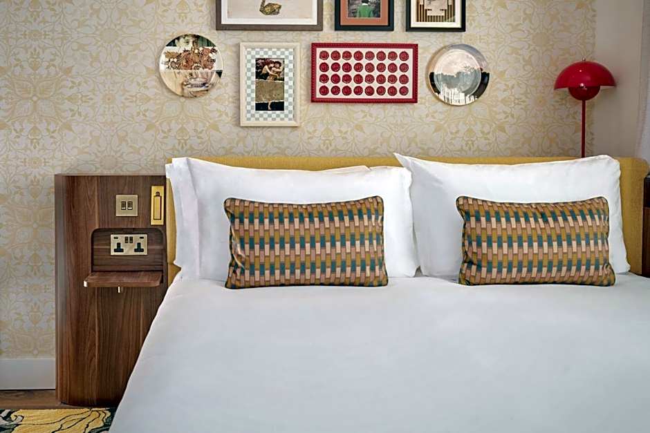 The Cura Hotel Kensington, London, a Tribute Portfolio Hotel