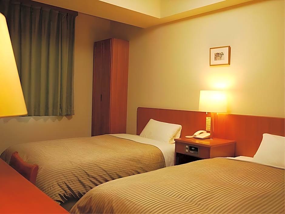 Hotel Route Inn Nagaizumi Numazu Inter 1