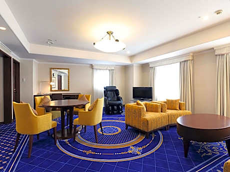 Royal Suite - Non-Smoking