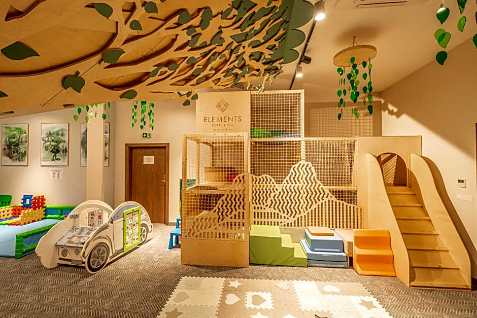 Elements Apartments
