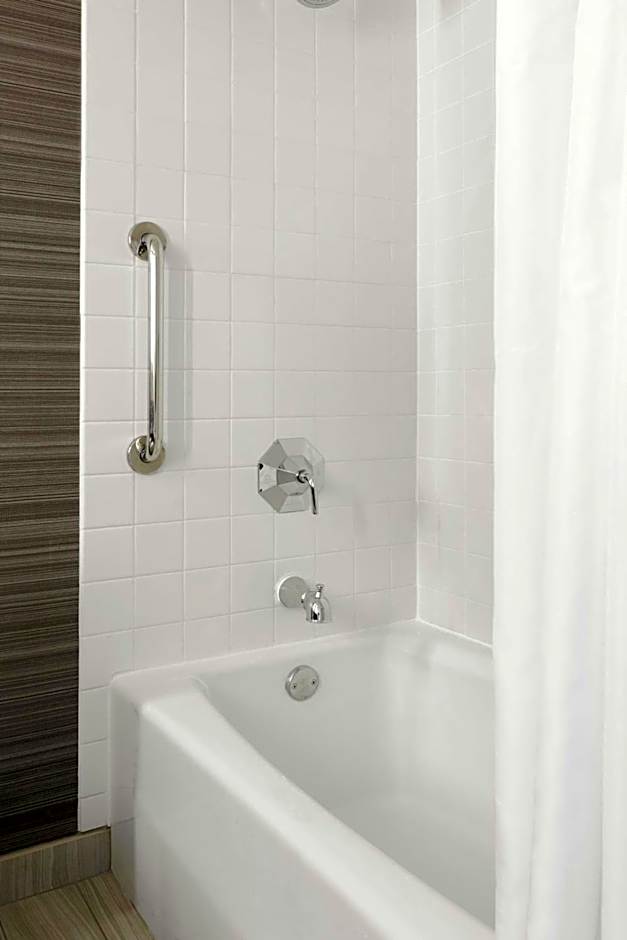 Newark Liberty International Airport Marriott