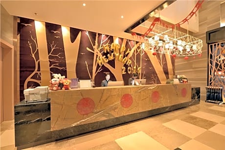 Echeng Hotel Liuzhou Central Plaza Pedestrian Street