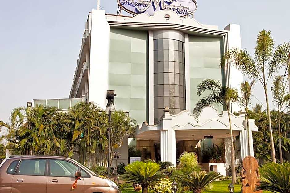 The New Marrion Hotel