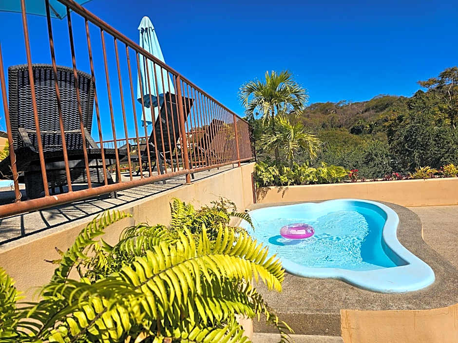 Pacific Inn hotel
