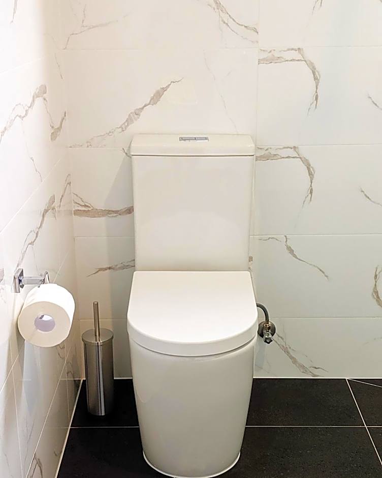 Seaview Motel & Apartments