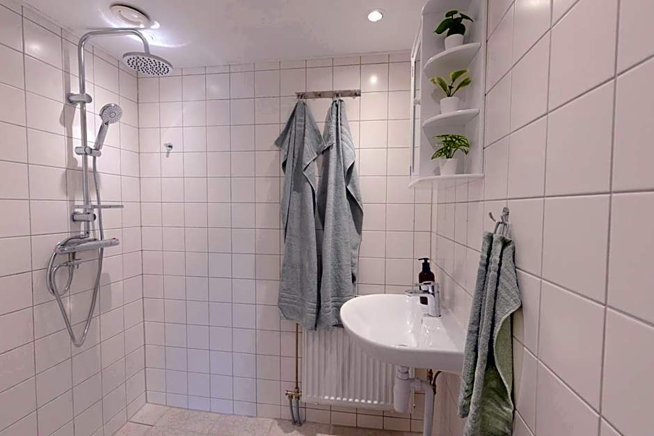 Comfortable guest rooms with fully equipped kitchen and cosy living room.