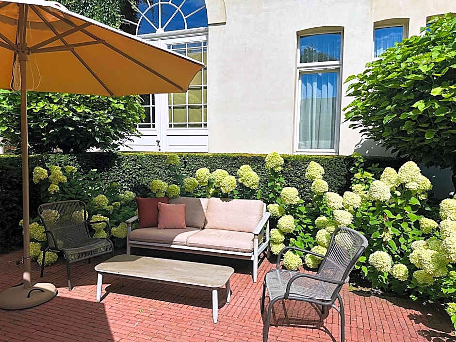 Dukes' Arches Brugge Adults only