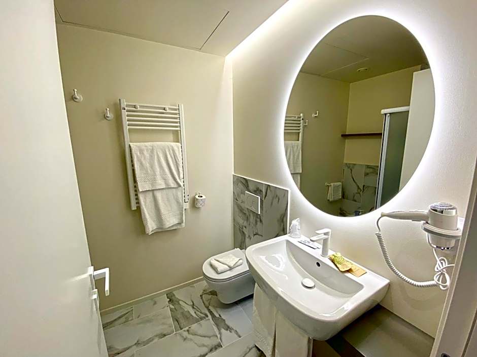 Life Hotel Seaview & Spa