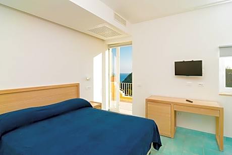 Superior Double Room with Side Sea View