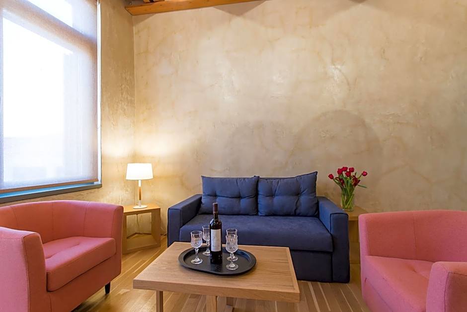 Polixeny's Suites