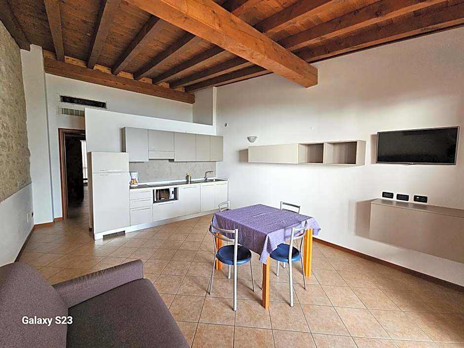 Residence Borgo Dei Limoni - Appartamenti con Garage