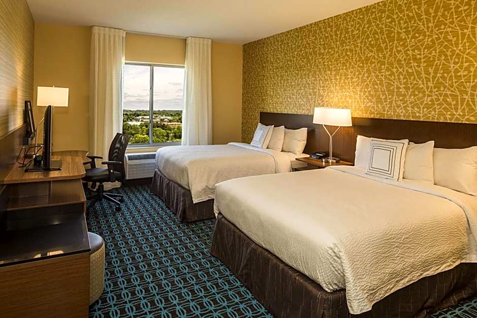 Fairfield Inn & Suites by Marriott Pittsburgh North/McCandless Crossing