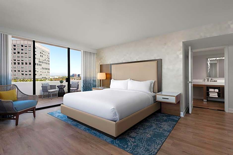 Renaissance Newport Beach Hotel