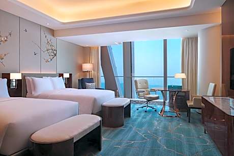 Superior Twin Room with Mountain View