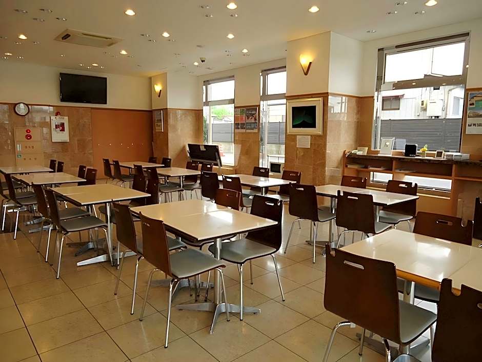 Toyoko Inn Shin-Shirakawa Ekimae