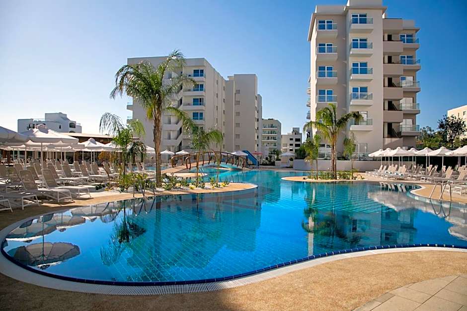 Vangelis Hotel & Suites