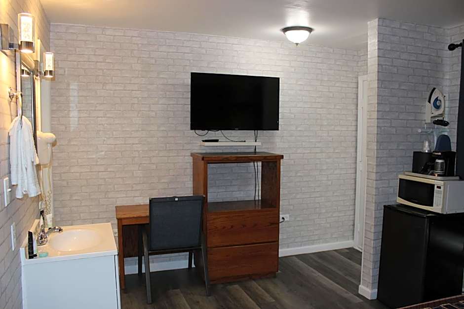 Cedarwood Inn of Ashland