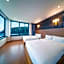 Two Y Hotel