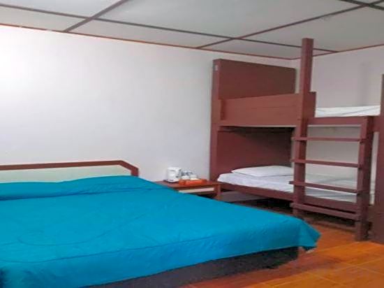 OYO 90675 Holiday View Inn – Kuala Tahan, 