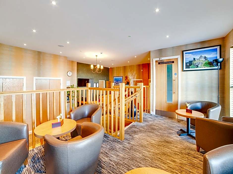 Standing Stones Lodge