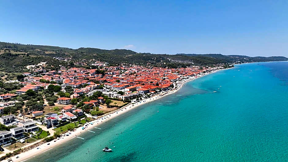 Akrogiali Exclusive Hotel (Adults Only)