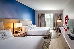 Deluxe King Room - Mobility Access/Non-Smoking
