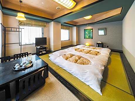 Corner Japanese Style Room - Non-Smoking