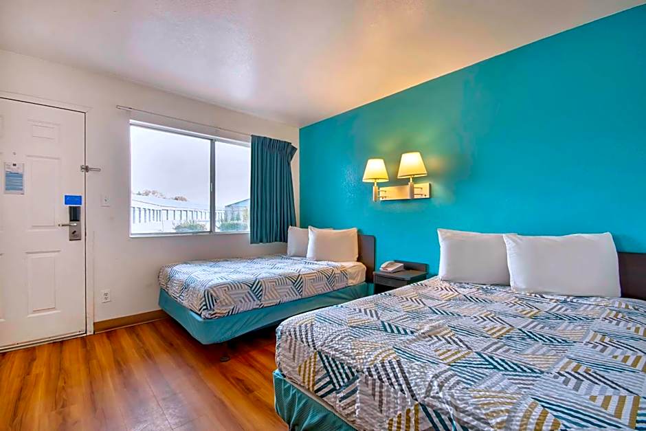 Motel 6-Farmington, NM