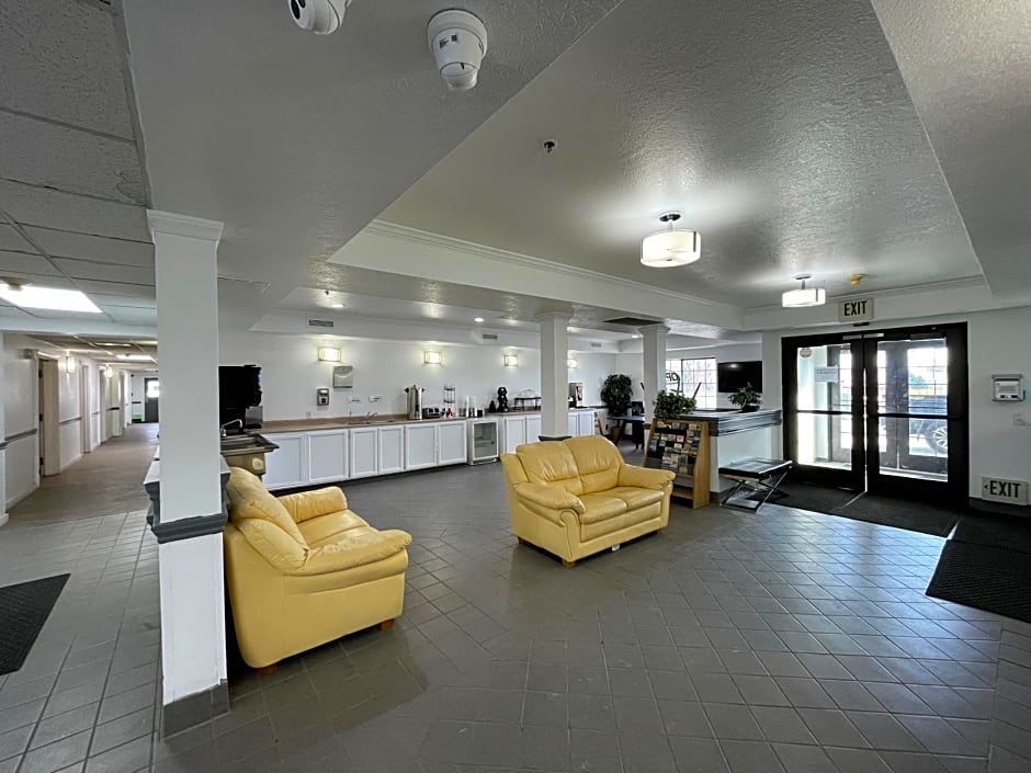 Traveler's Inn Carlin NV near Elko