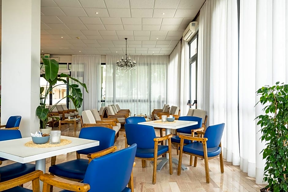 Hotel Globus