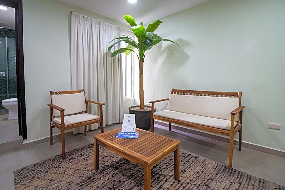 La Iguana Vallarta LGBT ADULTS ONLY - Romantic Zone - Party Clubbing Street