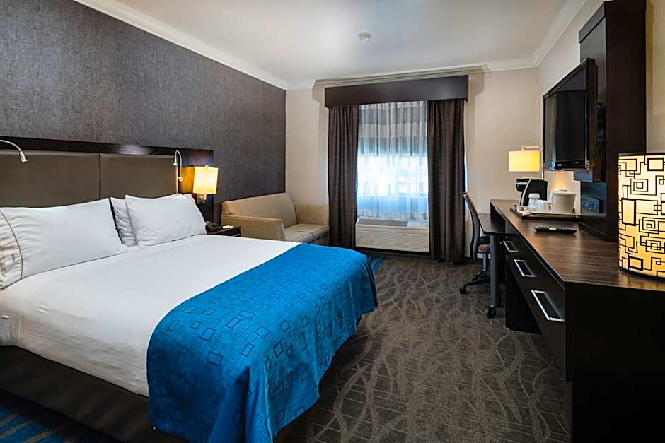 Holiday Inn Express Hotel & Suites Santa Clara By IHG