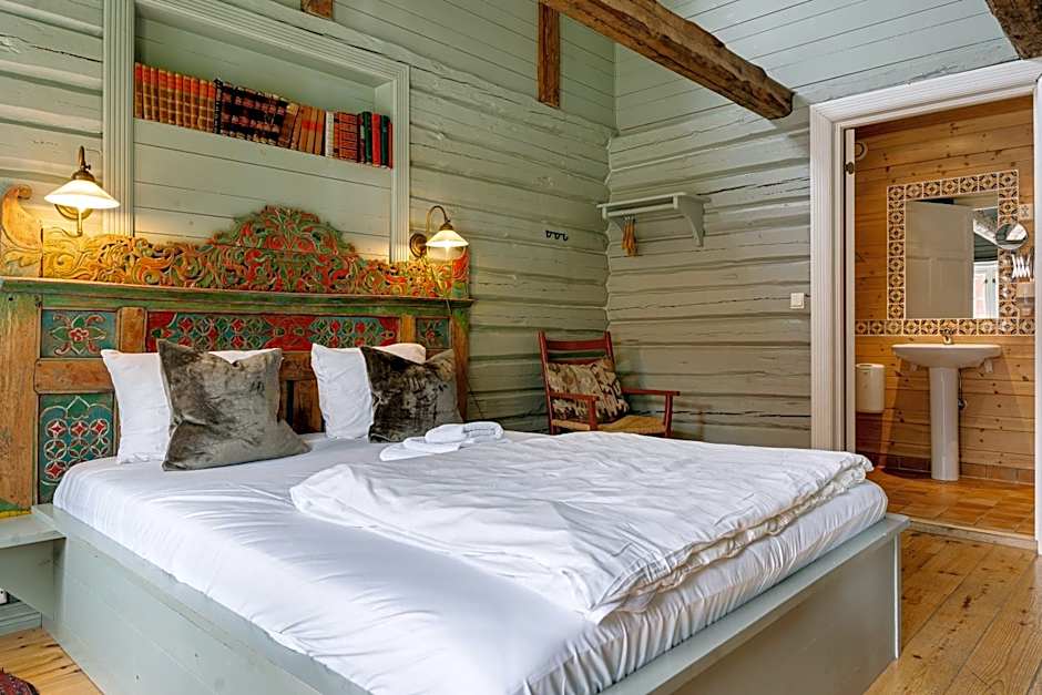 Kleivstua Hotel near Krokskogen