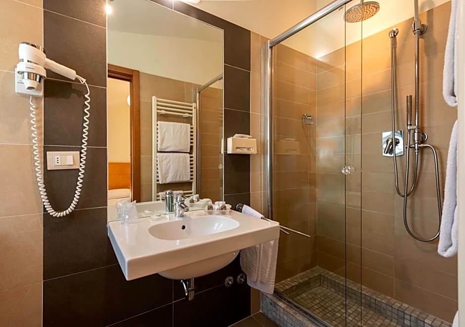 Accademia Hotel