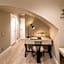 Caruso Place Luxury Rooms & Suites