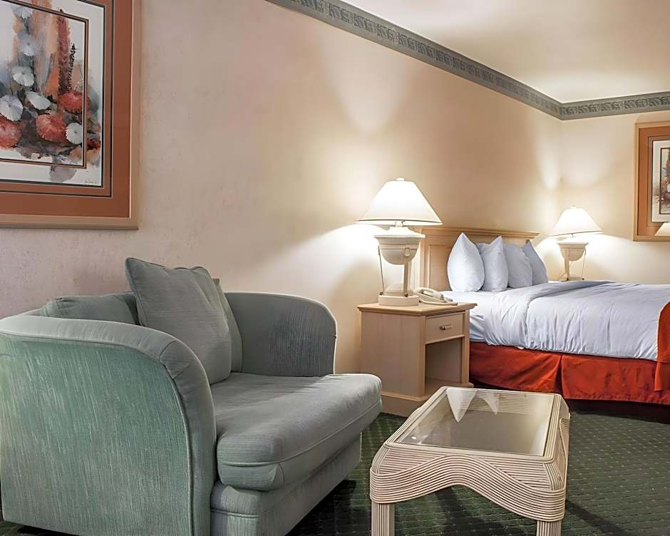 La Quinta Inn & Suites by Wyndham Safford Copper Valley